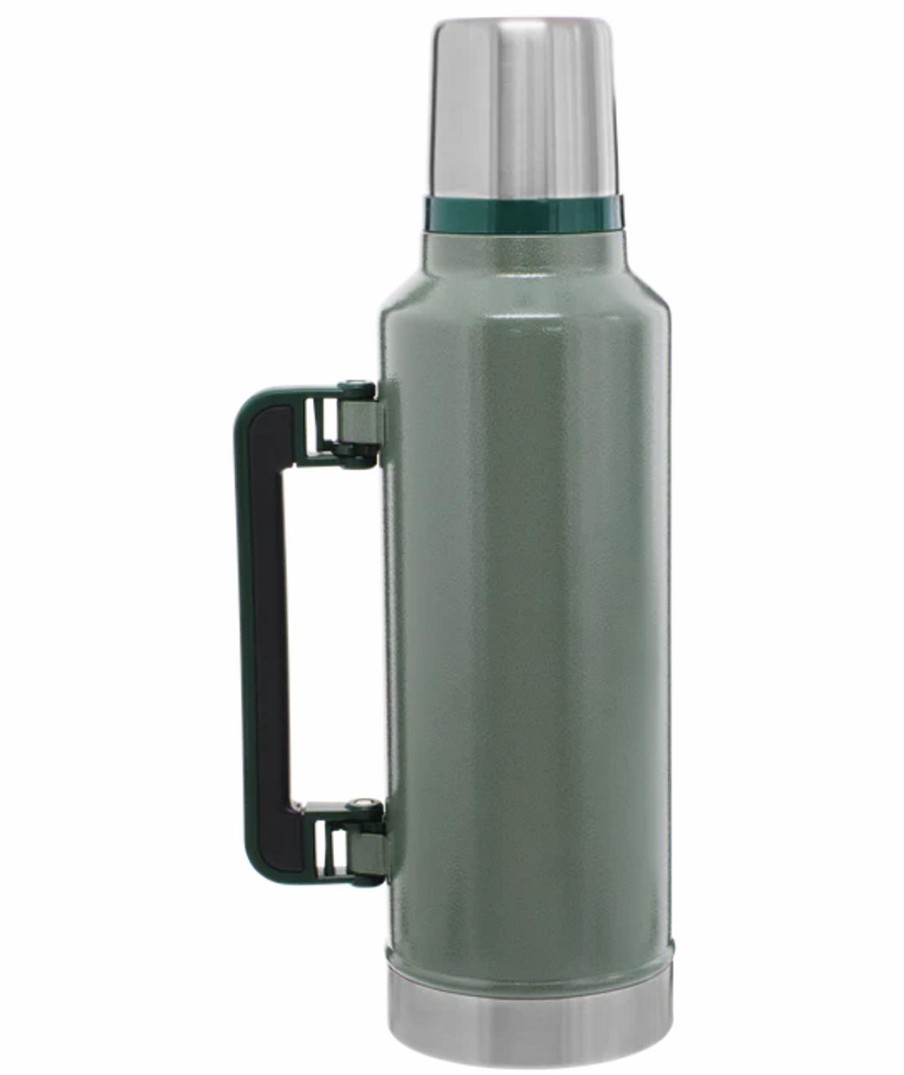 Bottles * | Stanley Classic Legendary Bottle 2 Qt Hammertone Green